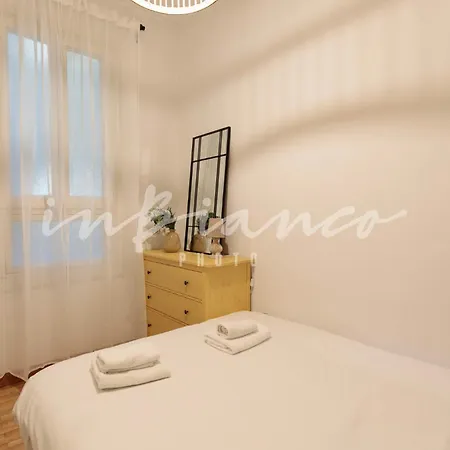 Be Barcelona Plaza Catalunya Apartment Exterior photo